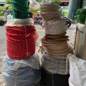 Dây đu sơn nước