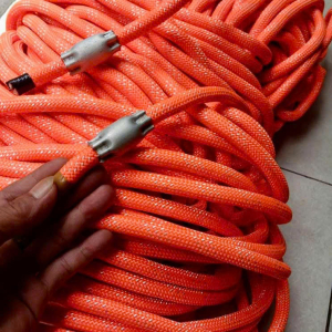 Dây đu sơn nước