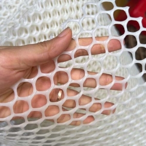 Lưới mắt cáo nhựa
